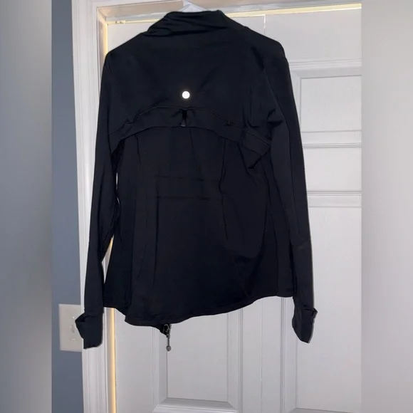 Lululemon Define Jacket in Black - Picture 2 of 2